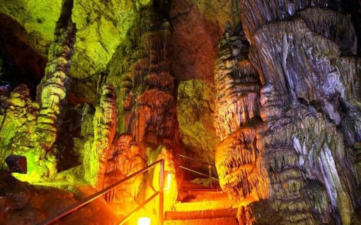 Crete Transfer and tour